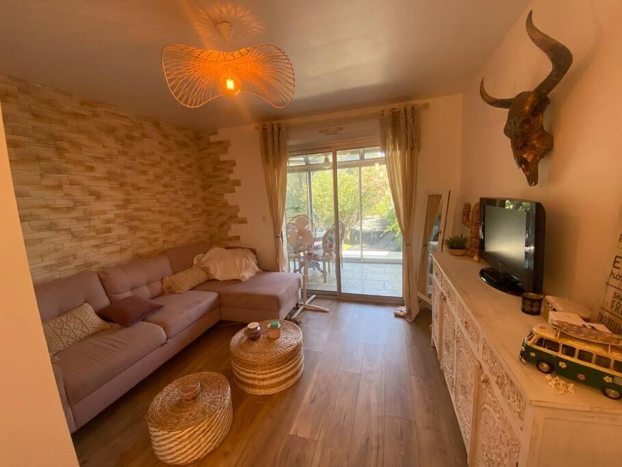 Superbe Appartement Avec Jardin & Jacuzzi - En Face De La Mer ラシオタ エクステリア 写真